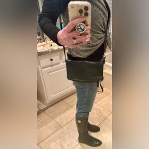 🌼 Margot New York Robbie Foldover Crossbody🌼